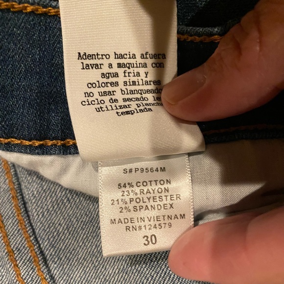 Stitch fix ID:23 Girlfriend Carrie Jeans Size 30 - Picture 9 of 13